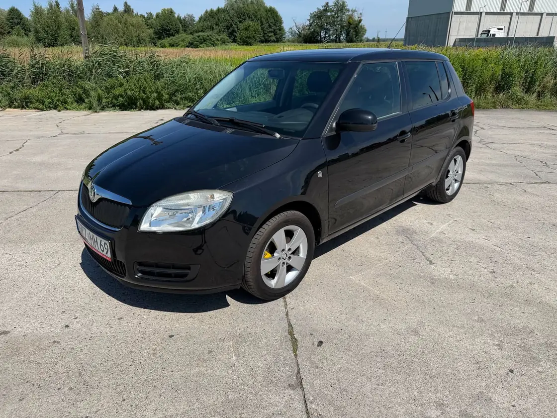 Škoda Fabia 1,4 — auto z placu Komisu Prusice